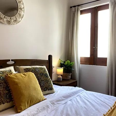 Casa Martinho Cozy Retreat In The Heart Of