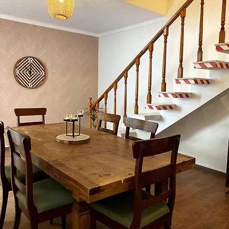 Casa Martinho Cozy Retreat In The Heart Of