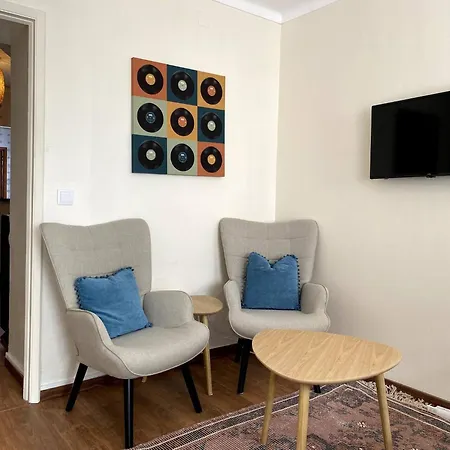 Casa Martinho Cozy Retreat In The Heart Of