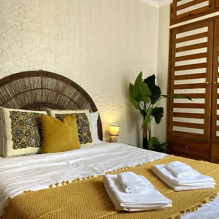 Casa Martinho Cozy Retreat In The Heart Of