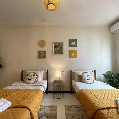 Casa Martinho Cozy Retreat In The Heart Of 公寓 *