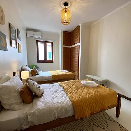 公寓 Casa Martinho Cozy Retreat In The Heart Of 蓬塔德尔加达