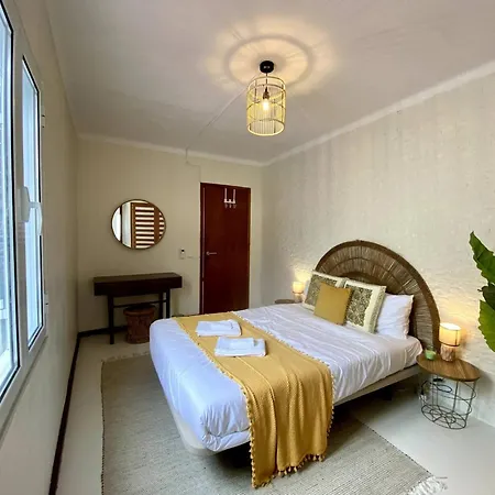 Casa Martinho Cozy Retreat In The Heart Of 公寓