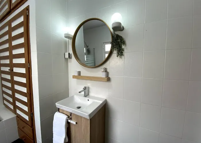 Apartment Casa Martinho Cozy Retreat In The Heart Of