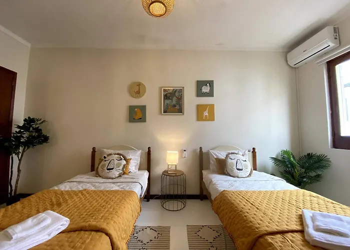 Casa Martinho Cozy Retreat In The Heart Of Apartment *