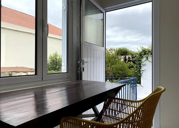 Apartment Casa Martinho Cozy Retreat In The Heart Of